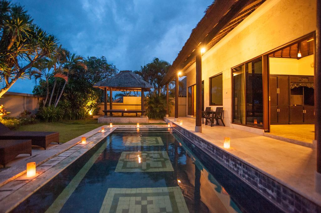 Hillstone Uluwatu Villa Ungasan  Exterior photo